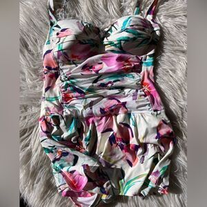 Liz Claiborne Floral 💫one piece Swimsuit Size 12